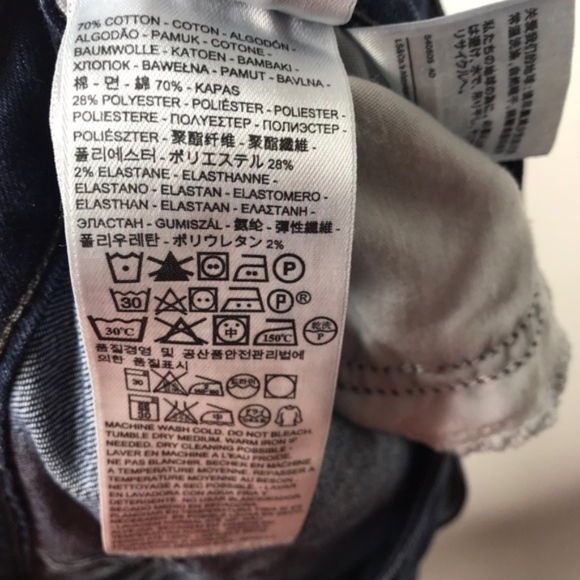 LEVIS • Skinny Stretch Jeans • Size 25 - Picture 5 of 6